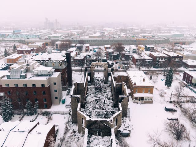 Remnants of Saint Paul Catholic Church After the Fire V0 Osuauzueerlg1
